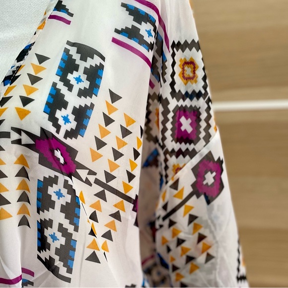 Sheer Beach Cover up Kimono - Picture 5 of 6